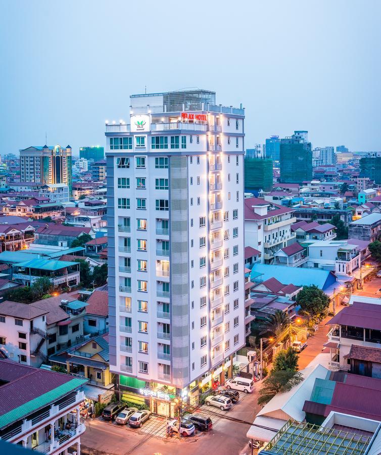 Relax Hotel Phnom Penh Exterior photo