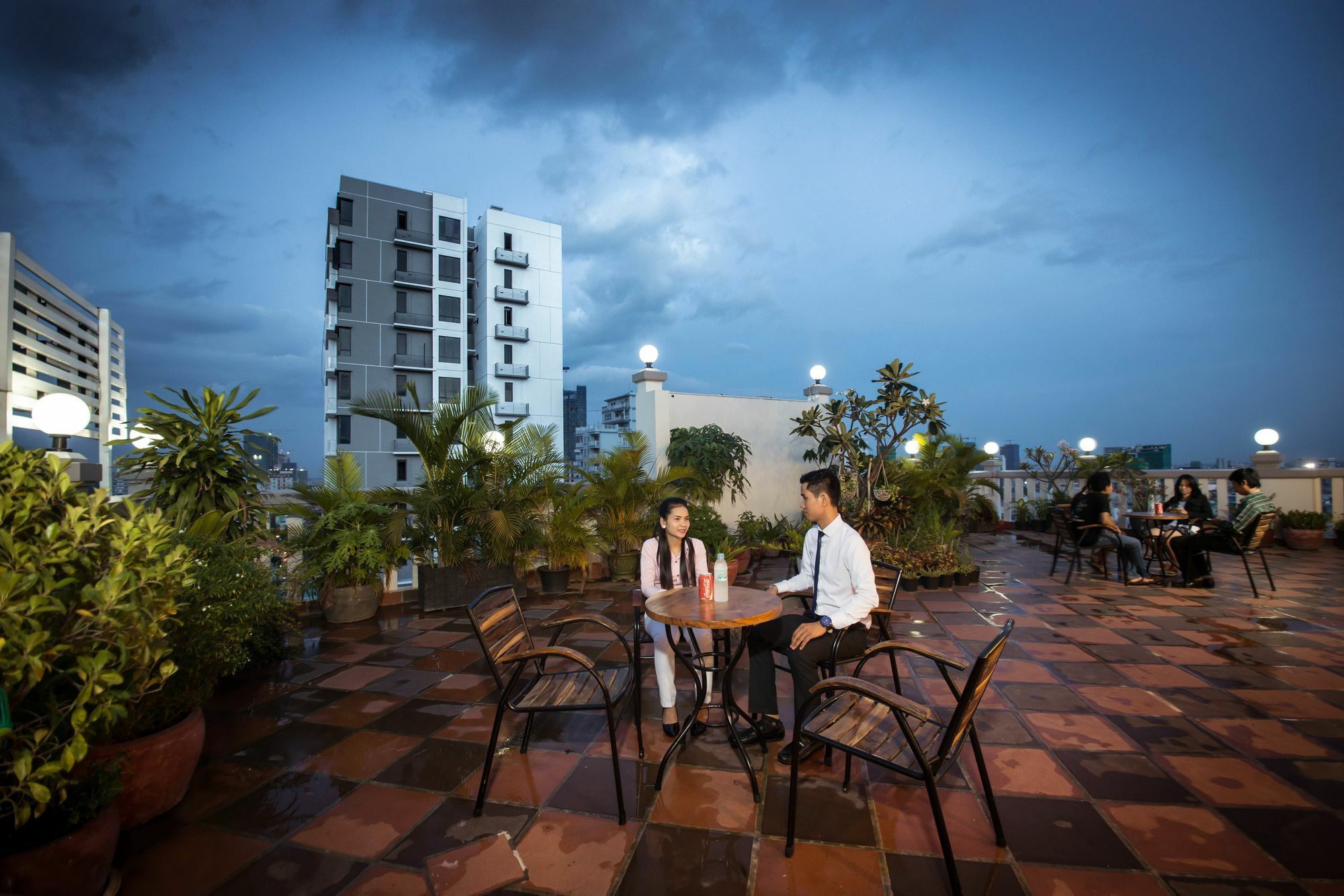 Relax Hotel Phnom Penh Exterior photo